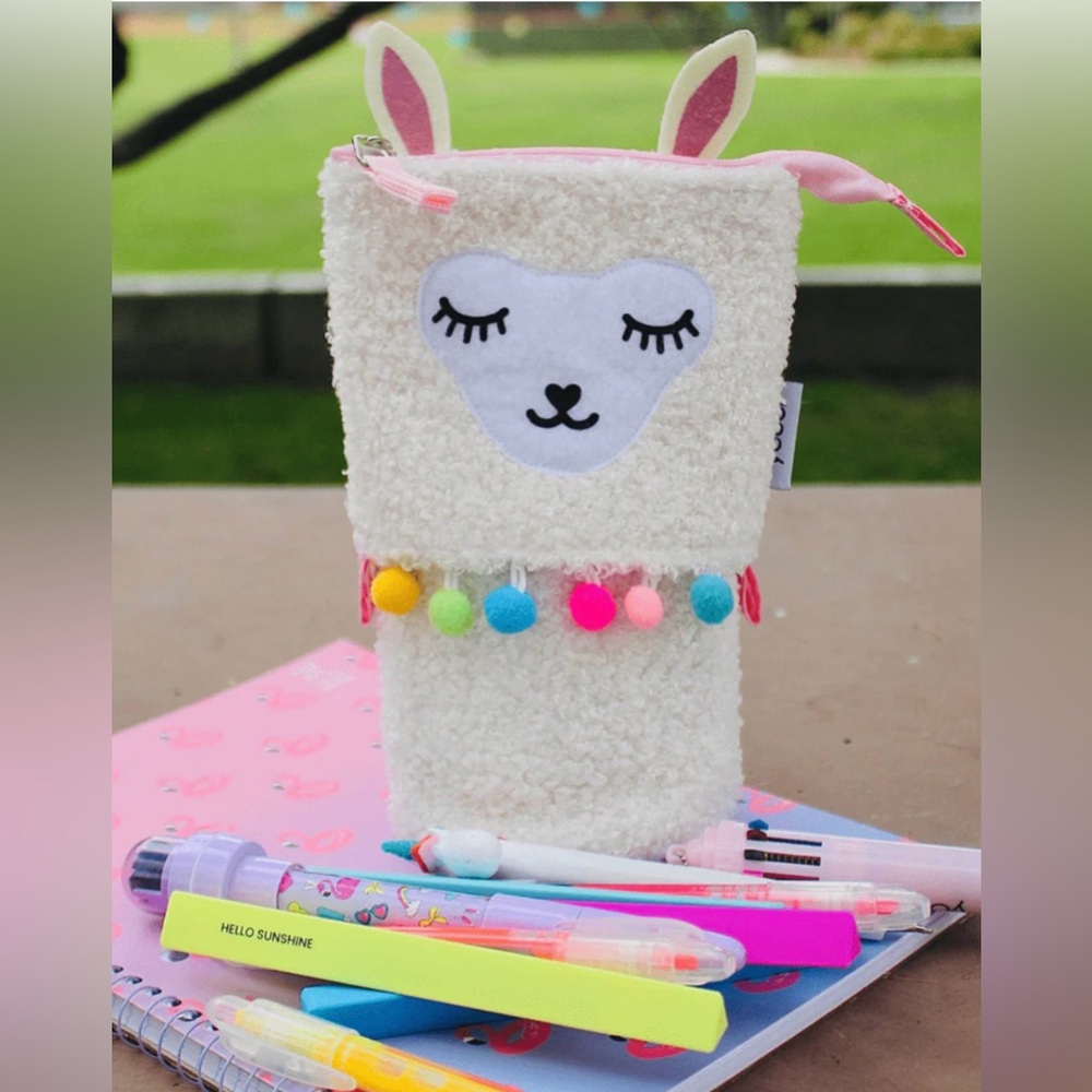 YOOBI STAND UP LLAMA PENCIL CASE NWT